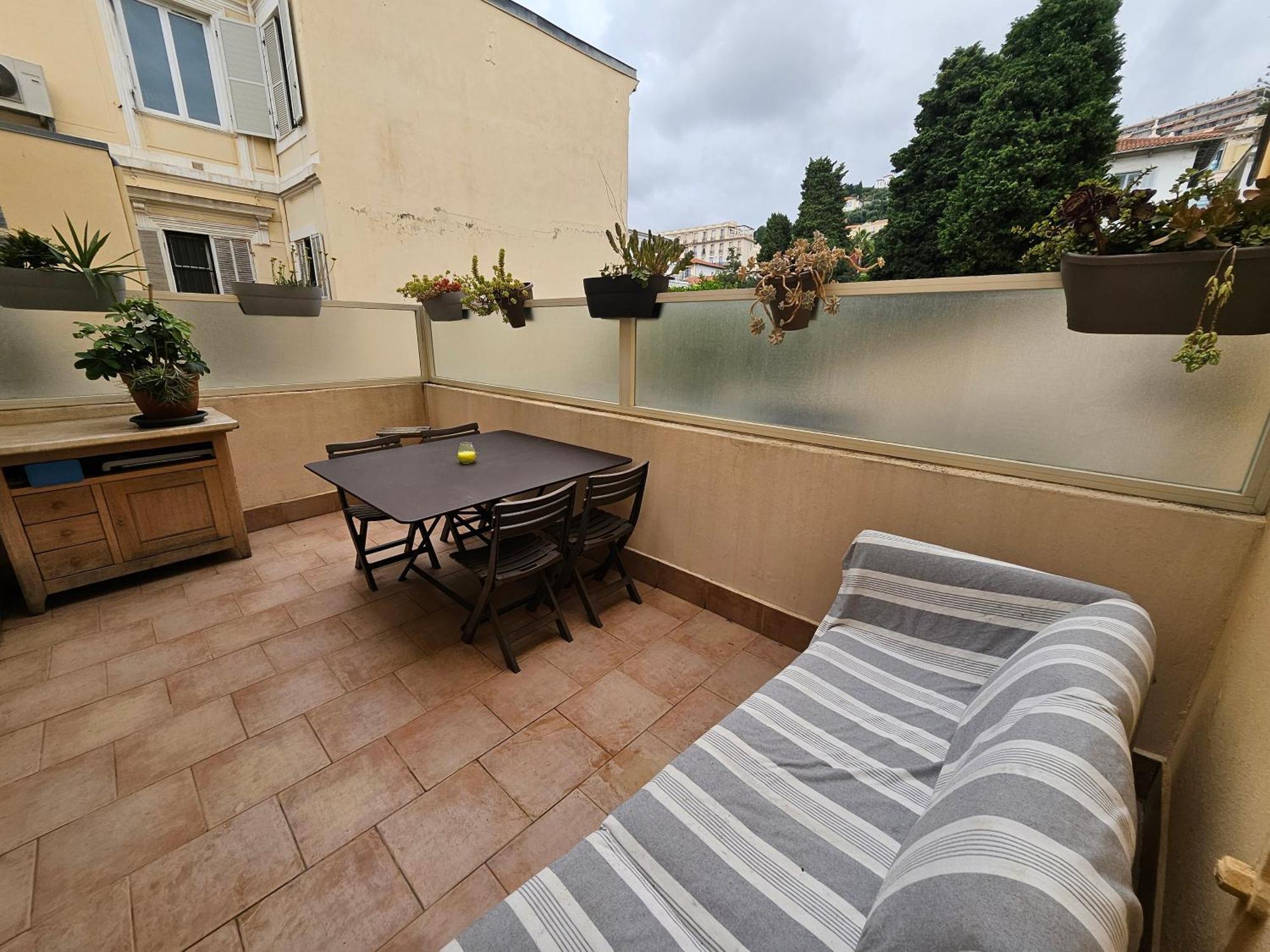 Michele Family - Centre Ville - 2 Pieces Tranquille - A 150 M De La Mer Menton Luaran gambar
